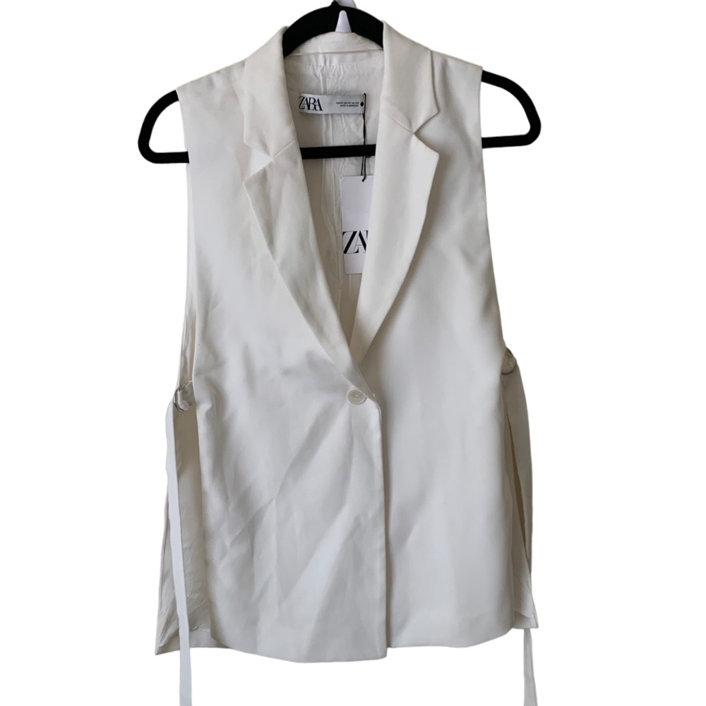 New Zara off white waistcoat Notch collar open slit side vest tailored.